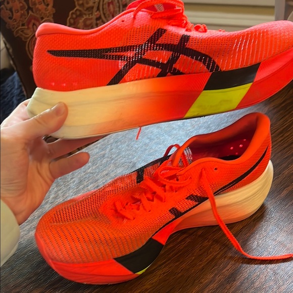 Asics Red Athletic Shoes size 9 - Meta Speed fly Paris FFTurbo+ - Picture 5 of 7